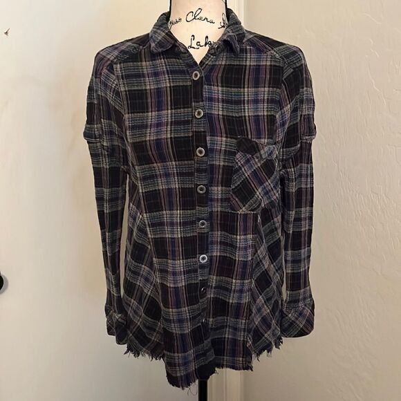Free People Plaid Design Distressed Long Sleeve Top Casual Raw Hem Detailed Boho - Picture 1 of 11
